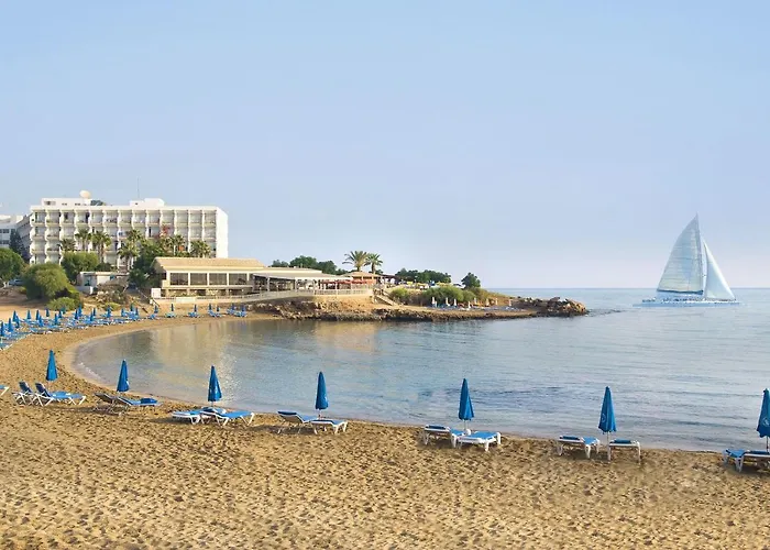 Queen Alexandra * Protaras