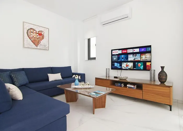 Villa Queen Alexandra Protaras