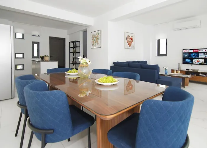 Villa Queen Alexandra Protaras