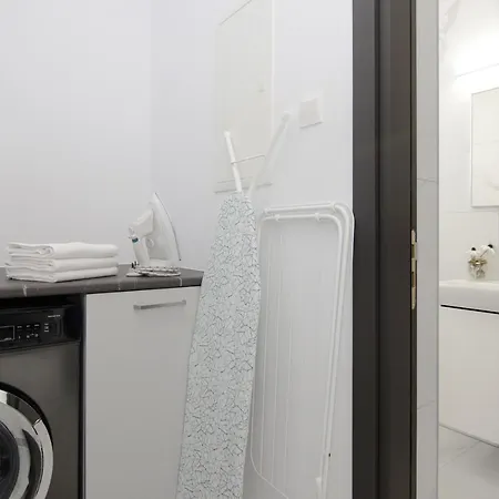 Queen Alexandra * Protaras